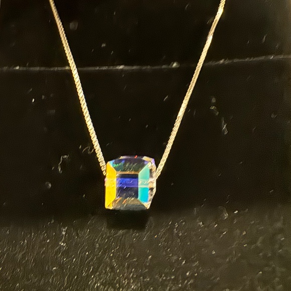 Cubic Crystal Pendant Necklace - Picture 3 of 5
